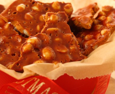 Honey Macadamia Nut Brittle