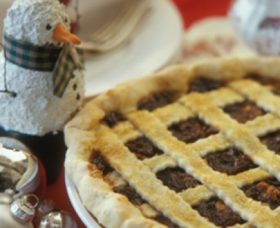 Mincemeat Pie with Rum Sauce